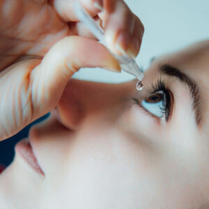 Read more about the article Real-world treatment patterns of two dry eye drugs