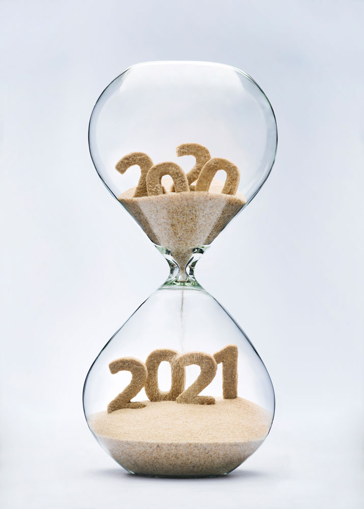 Hourglass of 2020 turning into 2021