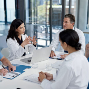 Read more about the article Facing up to eyecare’s challenging future