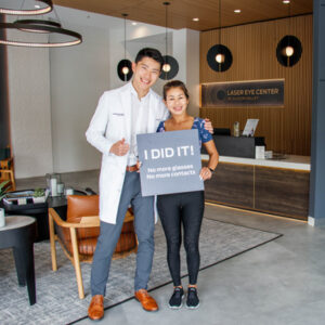 Read more about the article The refractive postop experience