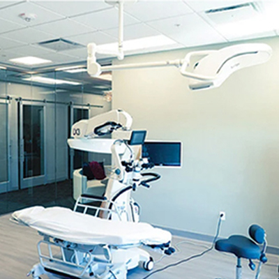 Read more about the article Opening the door to office-based cataract surgery: considerations and comparisons